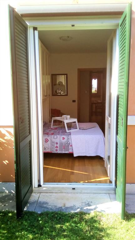 Casa Vacanze I Borghi Apartamento Salionze Exterior foto