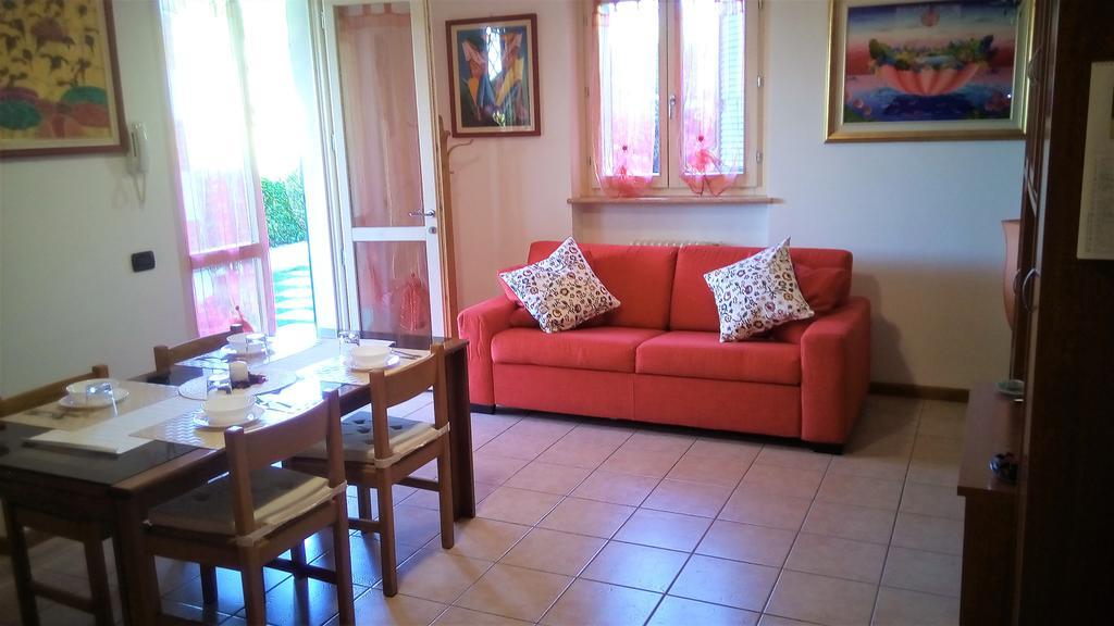Casa Vacanze I Borghi Apartamento Salionze Exterior foto