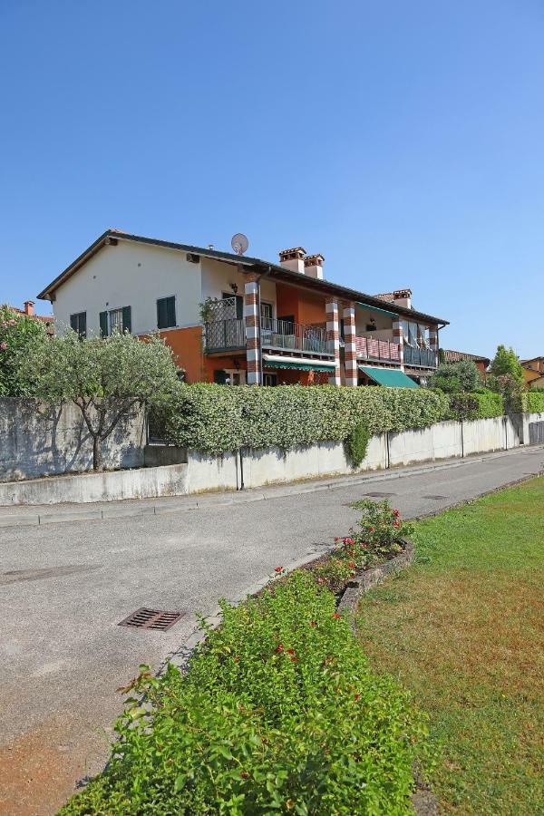 Casa Vacanze I Borghi Apartamento Salionze Exterior foto